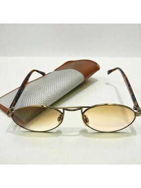 Misura Hong Kong Retro Oval Aviator Sunglasses With Gradient Lenses & Case